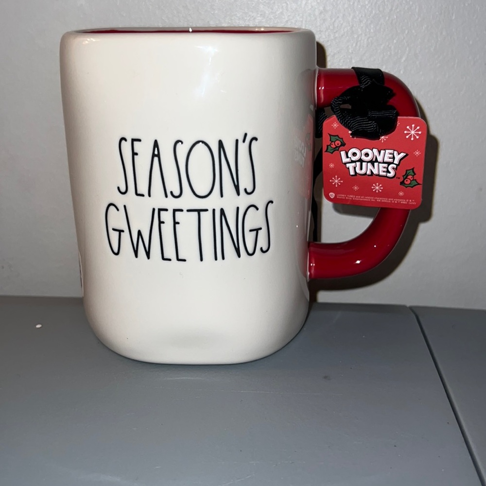RAE DUNN SEASON’S GWEETINGS MUG